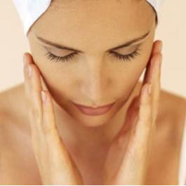 Szaunázás rendkívül hasznos arcbőrünk ápolására